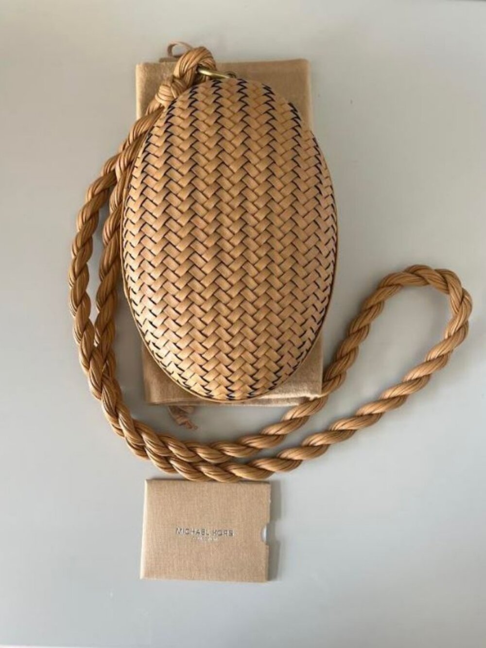 $2K MICHAEL KORS "JONI" HAND-WOVEN LEATHER PURSE_AS SEEN ON RUNWAY! - Picture 4 of 9